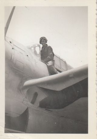 Wwii Snapshot Photo Us Navy Pilot On His Avenger Torpedo Bomber 50