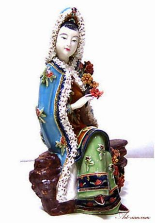 Ancient Chinese Lady - Ceramic Lady Figurine