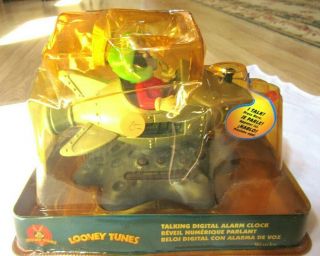 Vintage 1998 Looney Tunes " Marvin The Martian " Talking Digital Alarm Clock -