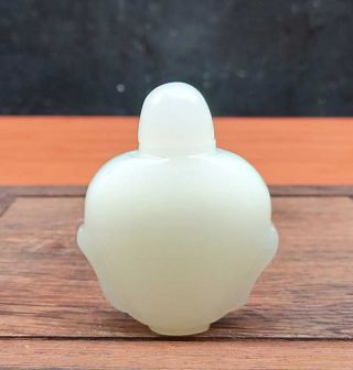 Chinese Natural Jade Handmade Carved Exquisite Snuff Bottles 008