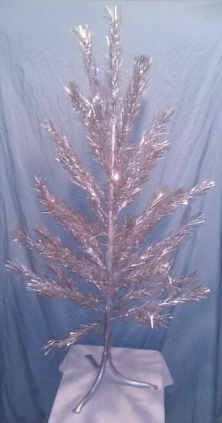 Vintage Aluminum Christmas Tree Made By Star Band Company
