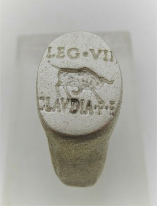 Scarce Ancient Roman Ar Silver Legionary Seal Ring Leg - Vii Clavdia P E Bull
