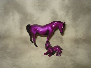 Breyer Cm Glossy Decorator Black Grape Arabian Mare With Foal Stablemate