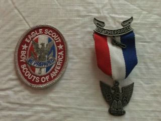 Vintage Bsa Boy Scouts Of America Medal & Eagle Scout Patch