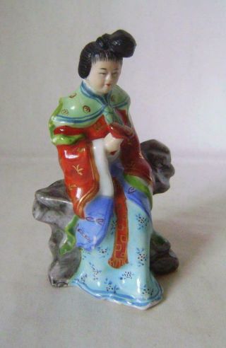 Vintage Chinese Enamelled Porcelain Figure: Seated Lady : 11 Cm High 2