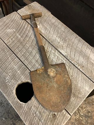 Wwii U.  S.  Army Entrenching Tool T Handle Shovel 1940’s