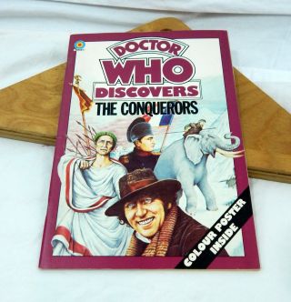 Doctor Who Discovers The Conquerors Target Books 1978 Color Poster Attached Vg