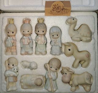 11 Pc Precious Moments Come Let Us Adore 1982 Porcelain Miniature Nativity Set