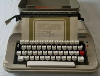 Vintage Old 1970 ' s Underwood 319 Portable Typewriter with Case and authenticity 2