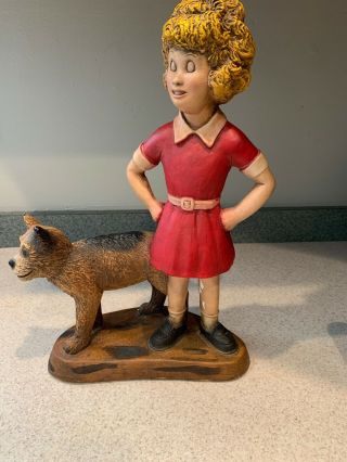 1973 Little Orphan Annie & Her Dog Sandy Chalkware Statue Esco For York News