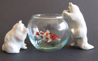 Persian Cats With Glass Bowl With Fish Miniature Cat Figurine Set/4
