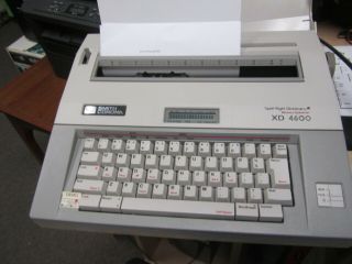 Smith Corona Xd 4600 Spell - Right Dictionary Memory Typewriter Model 5a