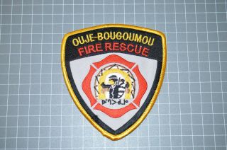 Oujé - Bougoumou Canada Fire Department Patch (b9)