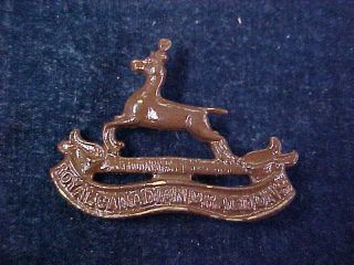 Orig Ww2 Cap Badge " Rcd " Royal Canadian Dragoons " Scully "