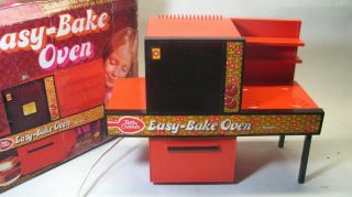 Vintage 1976 Betty Crocker Easy Bake Oven By Kenner