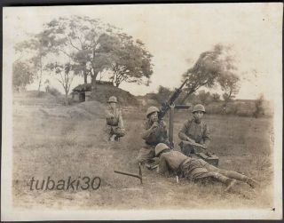 E1 Wwii Japanese Army Photo Soldiers With Heavy Machine Gun In China