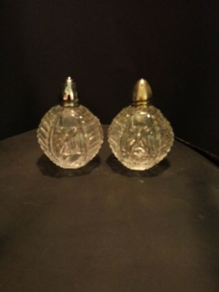 Vintage Clear Cut Glass Salt And Pepper Shakers With Silver Plated Tops 4 " Tall