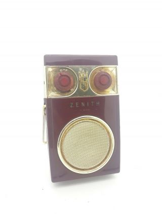 Zenith Royal 500 Transistor Radio: Vintage 1950 