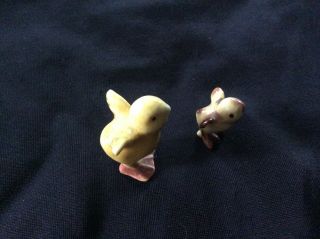 2 Vintage Tiny Miniature Chicken Family Figurines Bone China Japan 1960’s