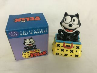 1997 Clay Art Felix The Cat Magic Bag Of Tricks Ceramic Salt & Peppers Shaker