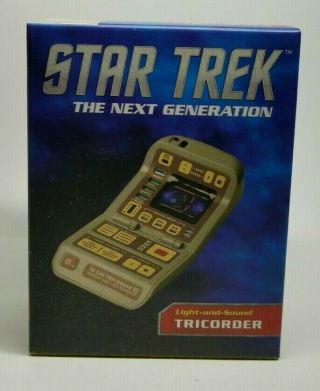 Star Trek The Next Generation Tricorder 2018 Cbs Studios Lights Sound W Book