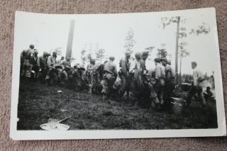 Ww2 Photograph Of A U.  S.  Army Soldiers In A Chow Line In The Field