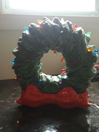 ✨ Ceramic Christmas Wreath W/ Multi Lights & Red Bow Base 12 Inch W/cord