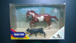 Breyer 3354 Wahoo King Roping Horse & Calf Gift Set - Nib