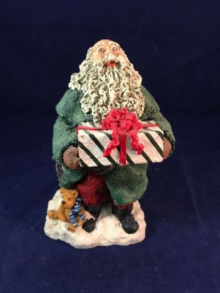 June Mckenna 1994 Members Only Figurine " A Gift From Santa "