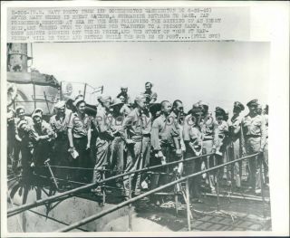 1945 World War Ii Sub Returns With Japanese Prisoners Wirephoto