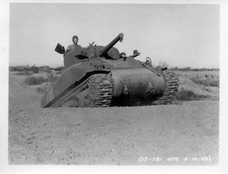 Wwii Photo Camp Seeley Us Army M4 Sherman Tank Desert Dtc 1943
