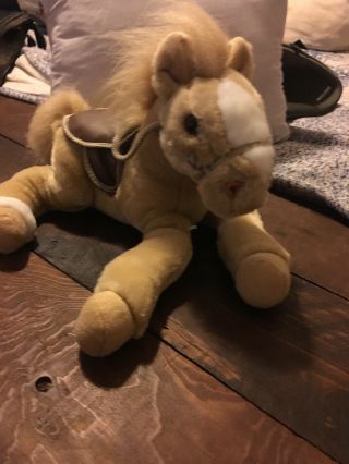 Wells Fargo Buck Horse Brown Wreath Plush Pony 2003 Stuffed 11 " Toy Nwt