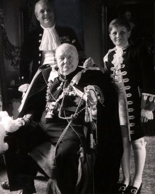 Sir Winston Churchill,  His Son Randolf & Grandson - Winston In Coronation Robes