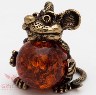 Solid Brass Amber Figurine Of Mouse Mice Rat With Big Amber Belly Ironwork