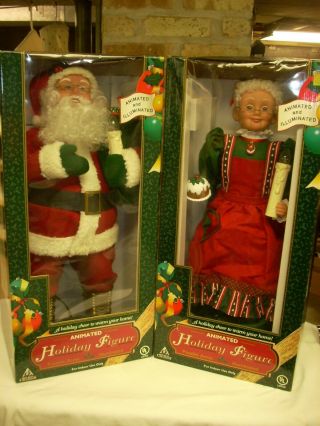 Vintage Telco Animated Lighted Mr and Mrs Claus Christmas Santa 2