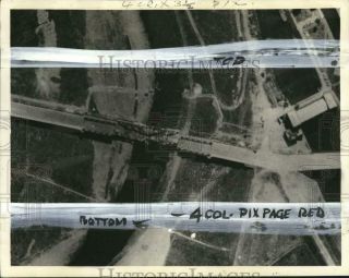 1943 Press Photo Aerial View Of German Bridge Destroyed In Wwii Bombing Radi