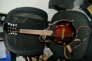 Vintage Unmarked 8 String Mandolin With Vintage Leather Strap