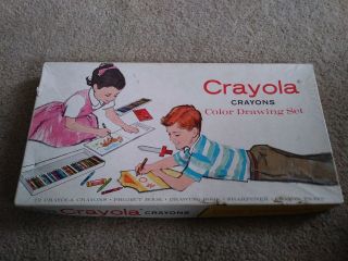Vintage 1958 Crayola Crayons Color Drawing Set 72 Crayola Crayons