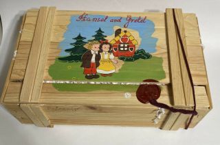 Polonaise Kurt Adler Hansel And Gretel Set W/ Wood Crate Box