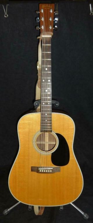 Vintage 2006 C.  F.  Martin D - 28 Acoustic Guitar w/Martin Plush Case Plus More 2