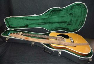 Vintage 2006 C.  F.  Martin D - 28 Acoustic Guitar w/Martin Plush Case Plus More 3