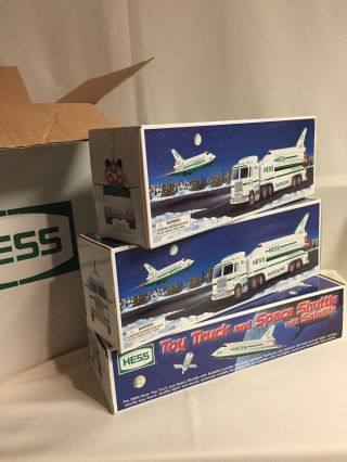 1999 Hess Toy Truck And Space Shuttle With Satellite Lights