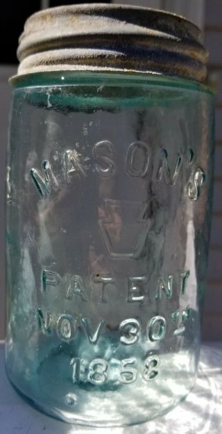 Atlas Mason ' s Patent Light Aqua Pint Jar & Keystone Nov 30th 1858 7 On Bottom 3