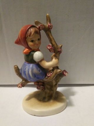 Goebel Hummel Figurine Girl In Apple Tree 141 West Germany 1960 - 1972 Perfect