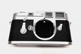 Vintage Leica M3 Chrome Single - Stroke 35mm Rangefinder Film Camera - Body Only