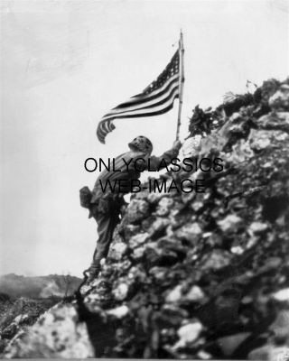 1945 Photo Marine Soldier Wwii U.  S.  Flag Raising Okinawa World War Two Patriotic