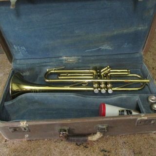 Vintage Martin Committee Model Trumpet Sn 170569 W/ 2 Mouthpieces (see Details)