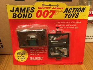 James Bond 007 Gilbert Secret Agent Gun Case And Bullet Shield M S Desk Carded