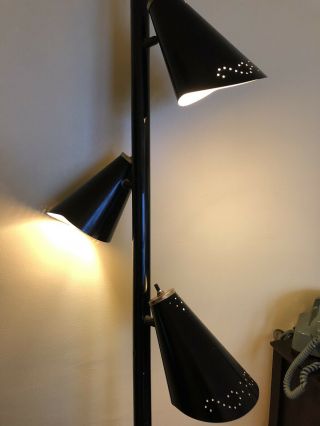 Vintage Mid Century Black 3 - Shade Tension Pole Lamp For 8 ' Ceilings Well 2