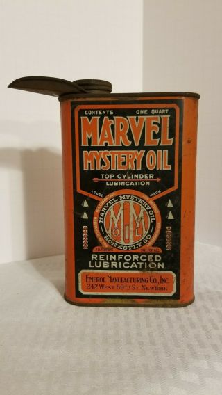 Vintage Marvel Mystery Oil Can Tin Quart Scarce Pour Spout Early Emerol Lube